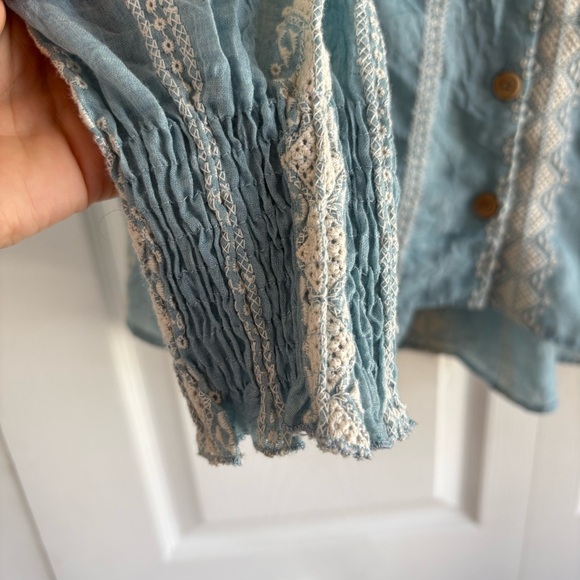 Sold - Picture 4 of 10